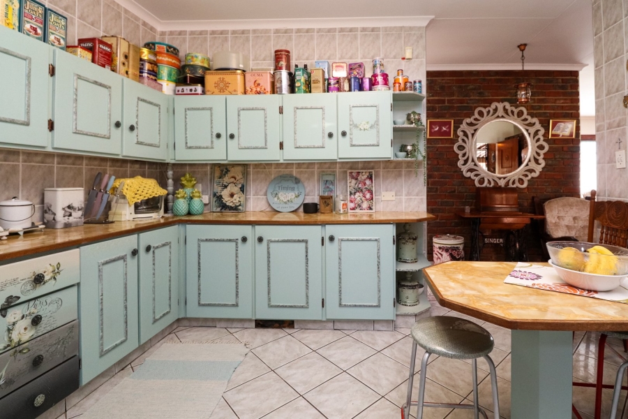 3 Bedroom Property for Sale in Flimieda North West